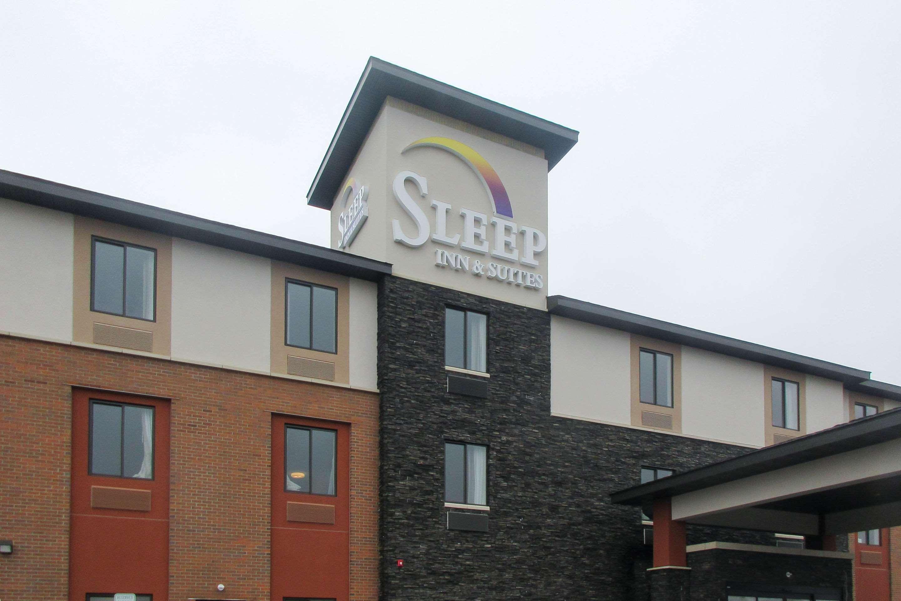 Sleep Inn & Suites Oregon - Madison Exterior photo